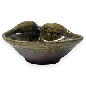 Rustic Handmade Stoneware Bowl Pour Spout Farmhouse‎ Brown Greens Burgundy Glaze